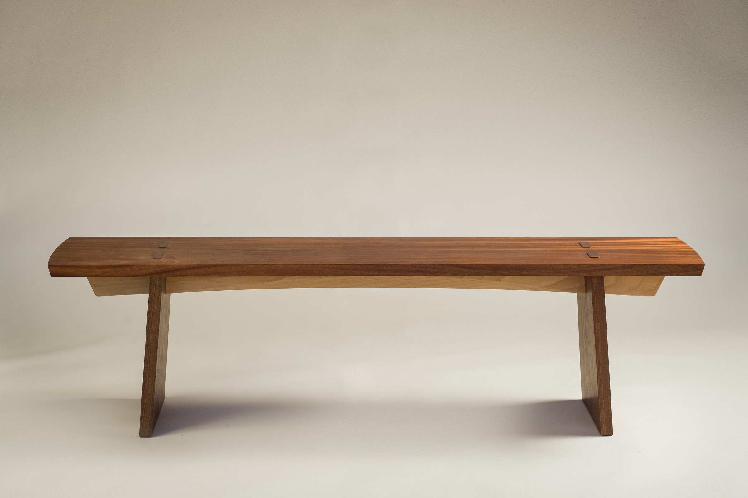 Front view of the WF08 Foyer Bench